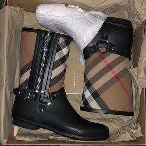 Burberry rain boots